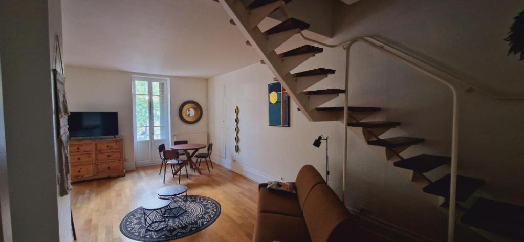 Le Duplex Apartment ชาลง-ซูร์-ซอน ภายนอก รูปภาพ